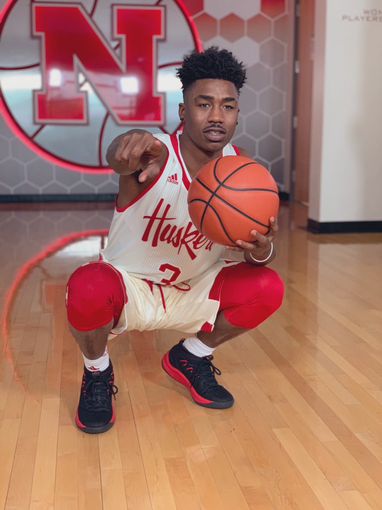 isthatcmack3's tweet image. Blessed to be signed to @HuskerHoops @CoachHoiberg #GBR #Showtime