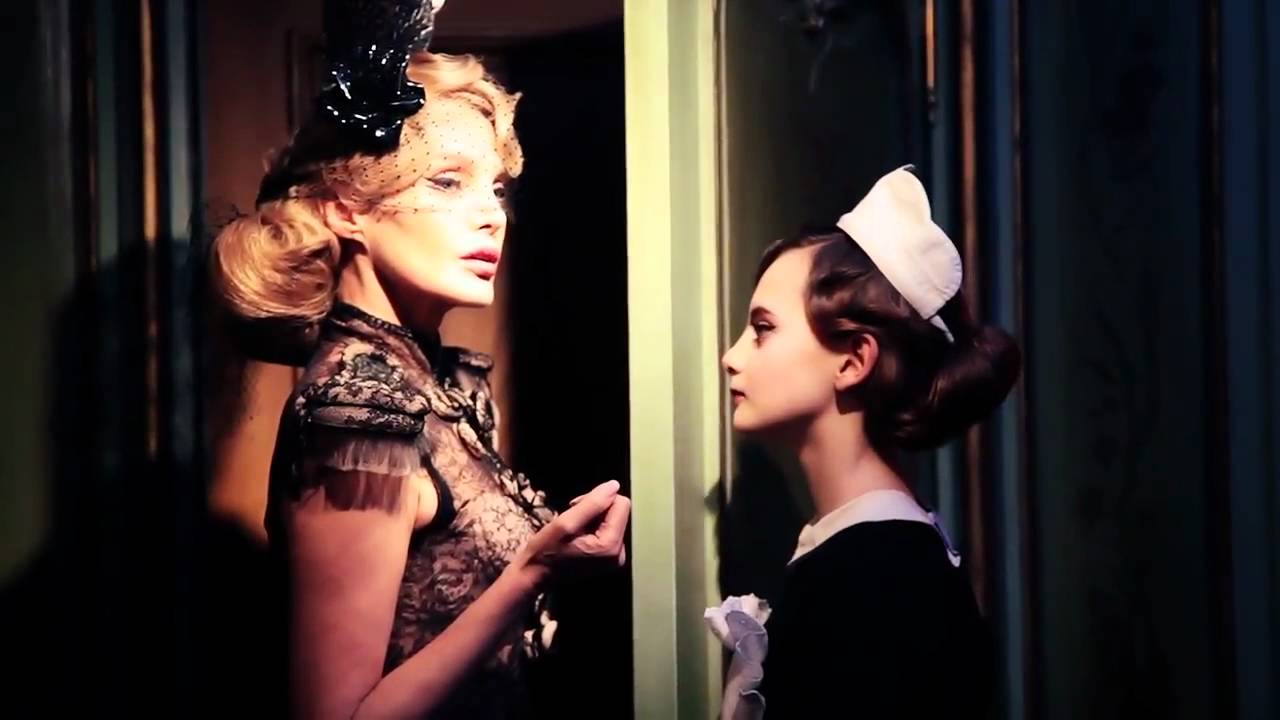 Sanda 粗忽長屋 4月27日は米国出身の仏で活躍する女優 歌手アリエル ドンバール 1953 63歳の誕生日 仏語と西語を流暢に話す才媛で 夫は哲学者 作家のベルナール アンリ レヴィ 映画 カラスの飼育 で使われた Porque Te Vas をカヴァーしたmvが艶や Sanda 粗忽長屋 4月27日は米国出身の仏で活躍する女優 歌手アリエル ドンバール 1953 63歳の誕生日 仏語と西語を流暢に話す才媛で 夫は哲学者 作家のベルナール アンリ レヴィ 映画 カラスの飼育 で使われた Porque Te Vas をカヴァーしたmvが艶や