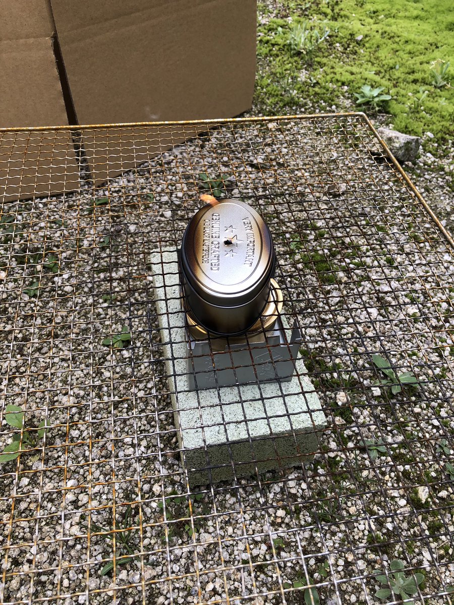 チャークロスを空き缶で簡単に作る方法 おすすめの素材は キャンパーズ