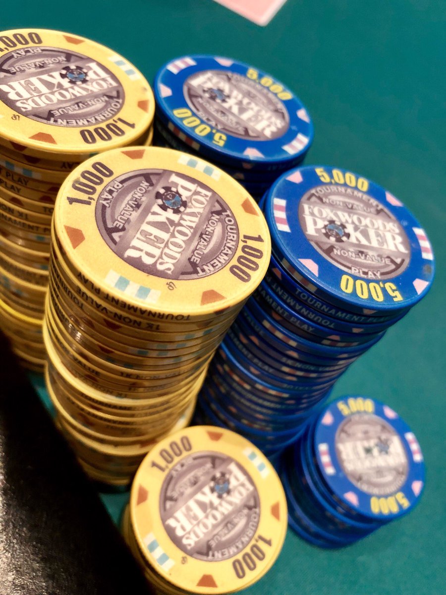 MattSoleyn's tweet image. KK &amp;gt; QQ &amp;gt; QJ and I have 417,000 chips! #FoxwoodsMegaStackChallenge #SuperStackTurbo #poker