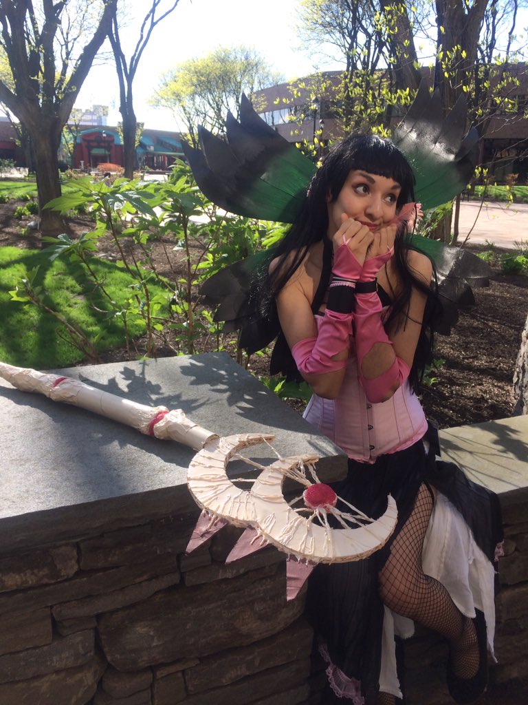 Elegant_Emmy's tweet photo. Had a wonderful time at #CastlePointAnimeConvention in my dream #cosplay of #rubytojo from #rosariovampire ! π Canβt wait to come back tomorrow in another new cosplay of mine! ππ» https://t.co/XiMLP9d07K
