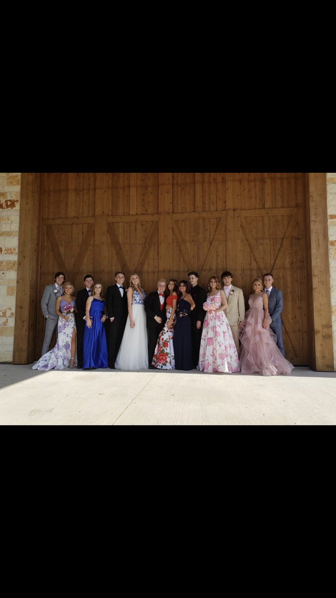 SkylarThreadgi1's tweet photo. Couldn’t have asked for a better prom.💕 https://t.co/PQZ5EY8SMq