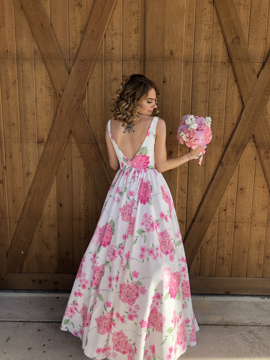 SkylarThreadgi1's tweet photo. Couldn’t have asked for a better prom.💕 https://t.co/PQZ5EY8SMq