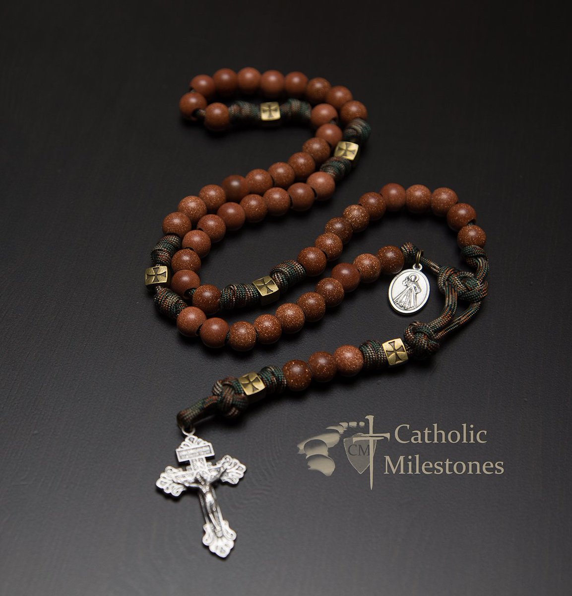 CathMilestones's tweet photo. For the sake of His sorrowful Passion, have mercy on us and on the whole world. https://t.co/rNBzk8B19a
#DivinaMisericordia #DivineMercy #paracord https://t.co/WjIezi2o5h