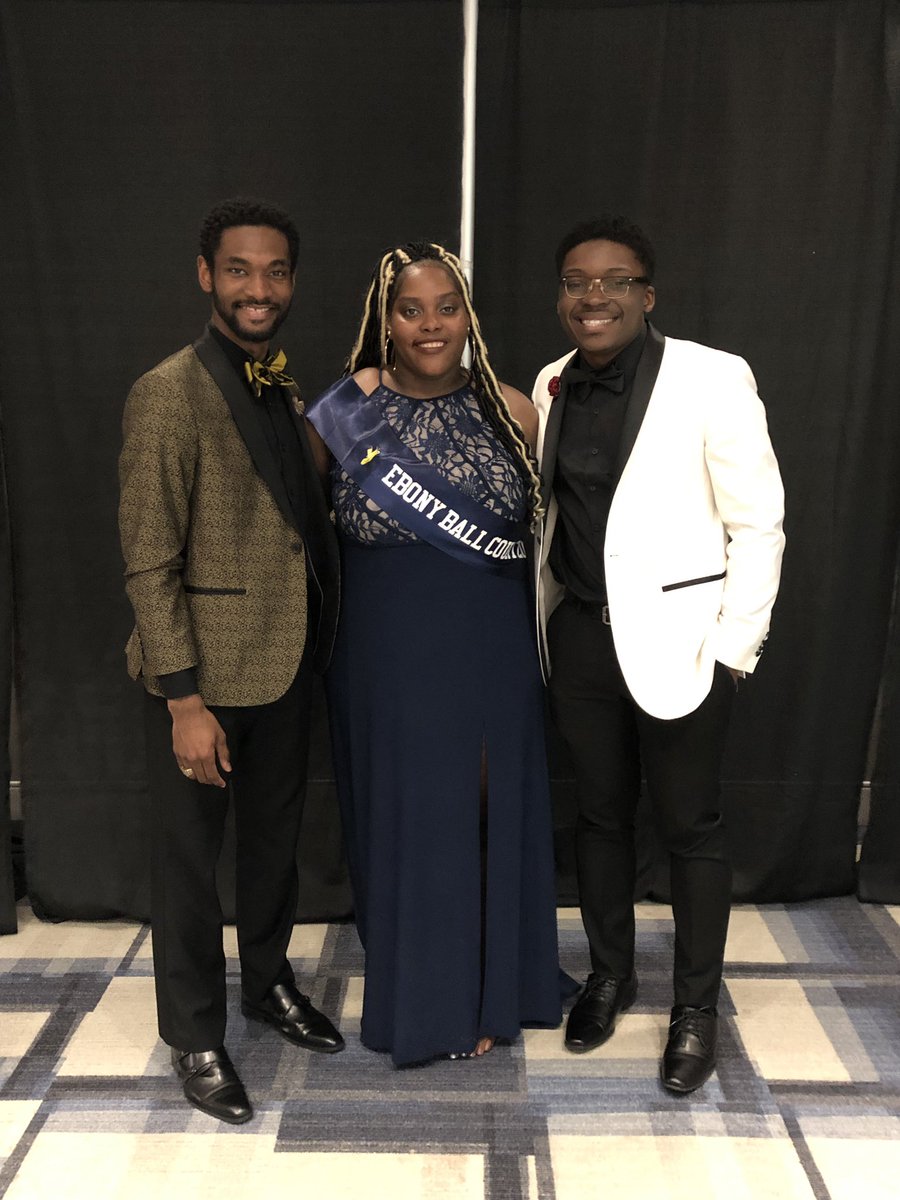 JaymalGreen's tweet photo. Had an amazing time speaking for the black student union at Millikin University. I hope I inspired someone today to join the fight for JustUs. They were strolling their butts off too! #MillikinUniversity #EbonyBall https://t.co/7vOZ4NATkp