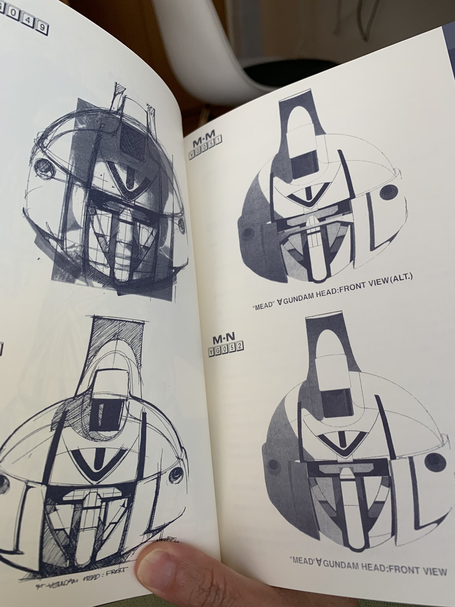 ミード・ガンダム MEAD GUNDAM MEAD GUNDAM ［復刻版］（シド・ミード 画 ／ サンライズ 編