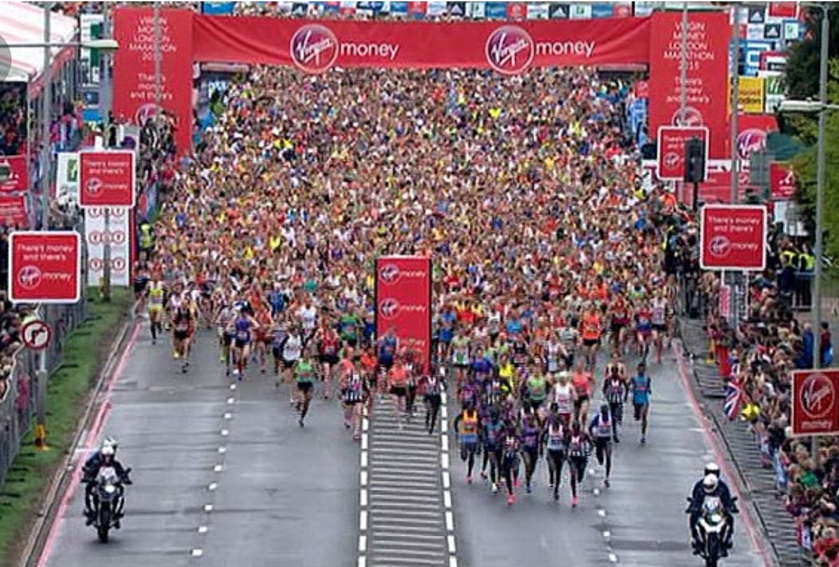 Abukuse_Mike's tweet image. #LondonMarathon
#LondonMarathon 
Television scenes of 40,000 English people chasing 10 Kenyans through the streets of London. 
#JonathanMoiSendOff 
#KenyaCup