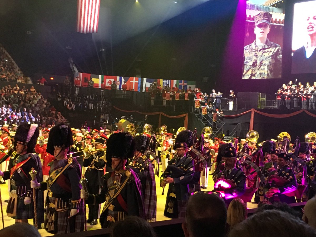 Charlie74Tiger's tweet image. Congratulations @VaArtsFest for last night's @VATatt performance! @BofA_News What a heartwarming experience focused on "Courage &amp;amp; Commitment - A Salute to Women in the Military"