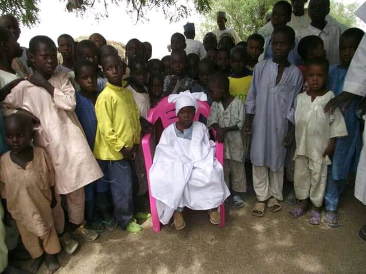 LOeil_du_Sahel's tweet photo. #Cameroun : 6 ans et déjà chef traditionnel de #MbordamWanko #Pette https://t.co/XI5vqjace3