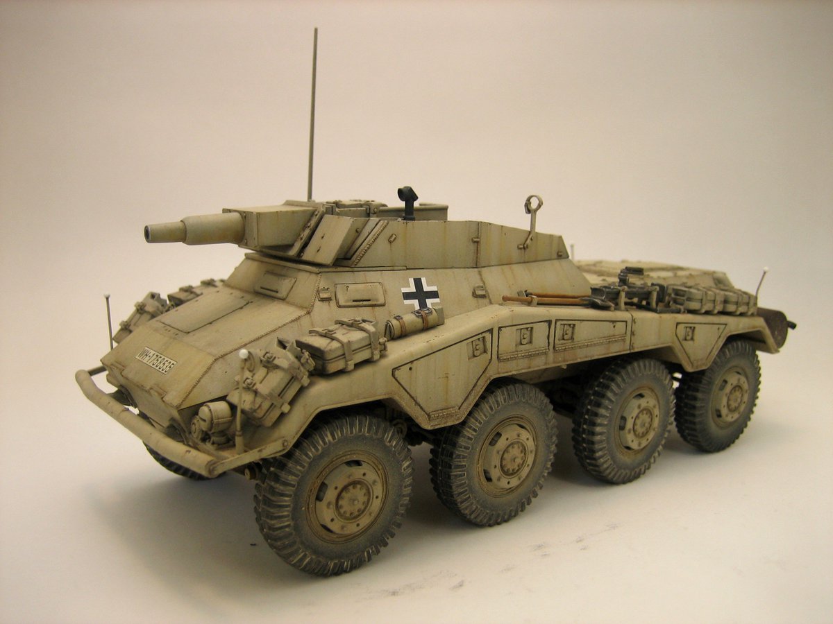 EYahuoku's tweet photo. ２０１８年に製作したドラゴンのSd.Kfz.234／3　7.5cm自走砲です。 https://t.co/fFZGWt9Seu