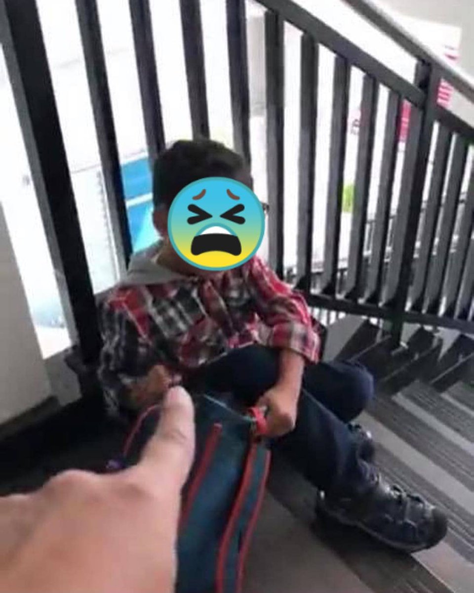 gojek24jam's tweet photo. Customer Feedback untuk Li*n Air dari Esa Sinaga Mesha https://t.co/eWMZiXEJ8n