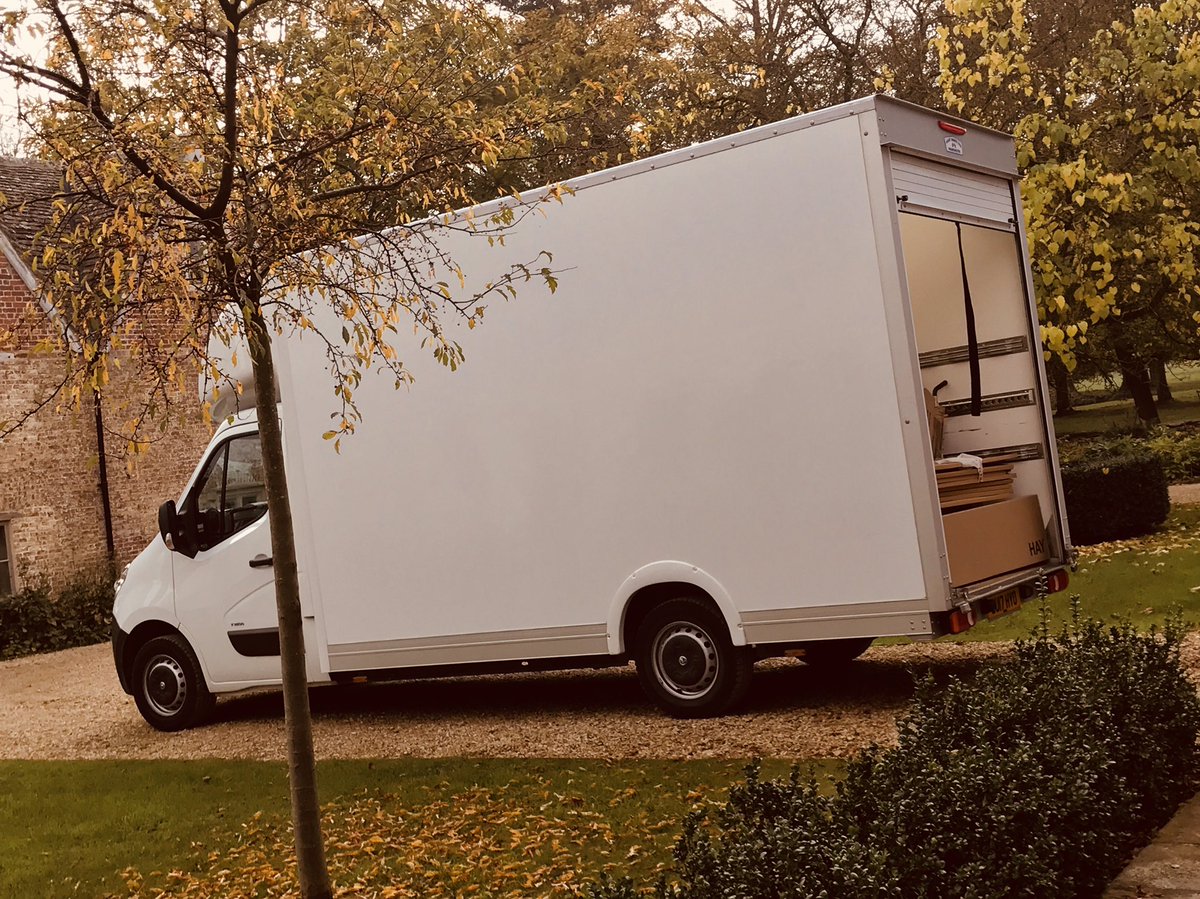 SDSolutionsPH's tweet image. If you live and work in #bath and are looking for a #local #affordable #reliable #removals company contact us now to see how we can help you #bathremovalservices