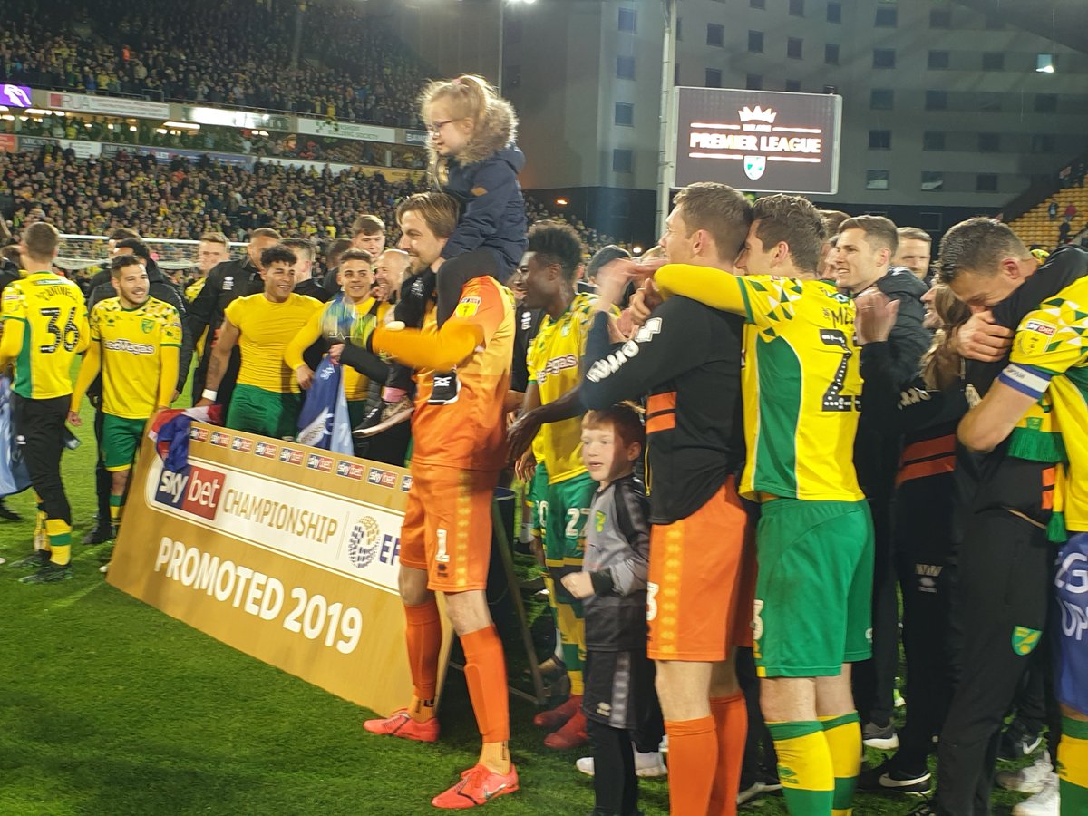 Pleasure to work with @LagardereSports on the <a href="/SkyBetChamp/">Sky Bet Championship</a> 'Promoted 2019' branding last night. Congrats to all <a href="/NorwichCityFC/">Norwich City FC</a> on a fantastic season and a well deserved promotion.