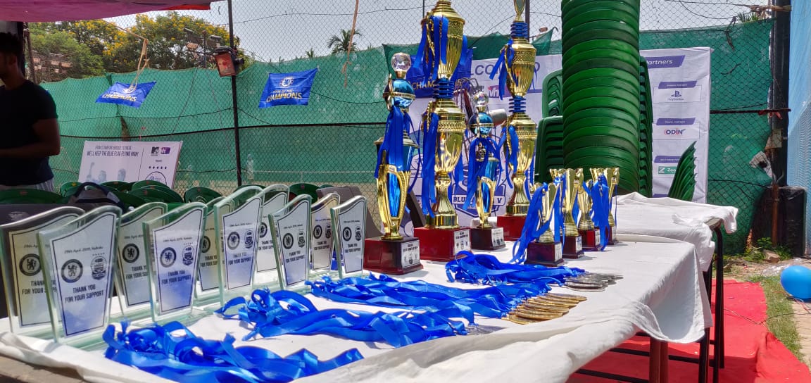 ChelseaIndia's tweet photo. Here's what the Blues around India are fighting for - the coveted, Chelsea India futsal title! ⚽🏆
More updates from the biggest football fan fest coming soon! @MTVIndia
@Vh1_India #BlueArena5 #ChelseaFC https://t.co/WhjyVmPbdX
