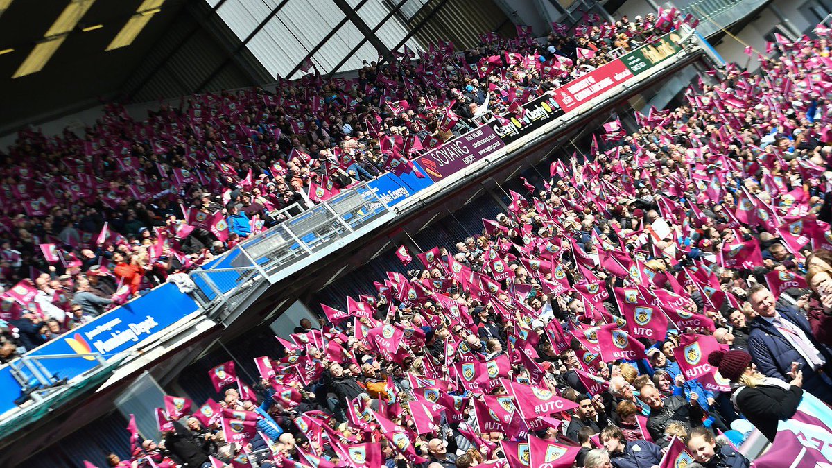 BurnleyOfficial's tweet photo. Morning, Clarets fans. 
Be loud, be proud. https://t.co/1kxe5xASm5