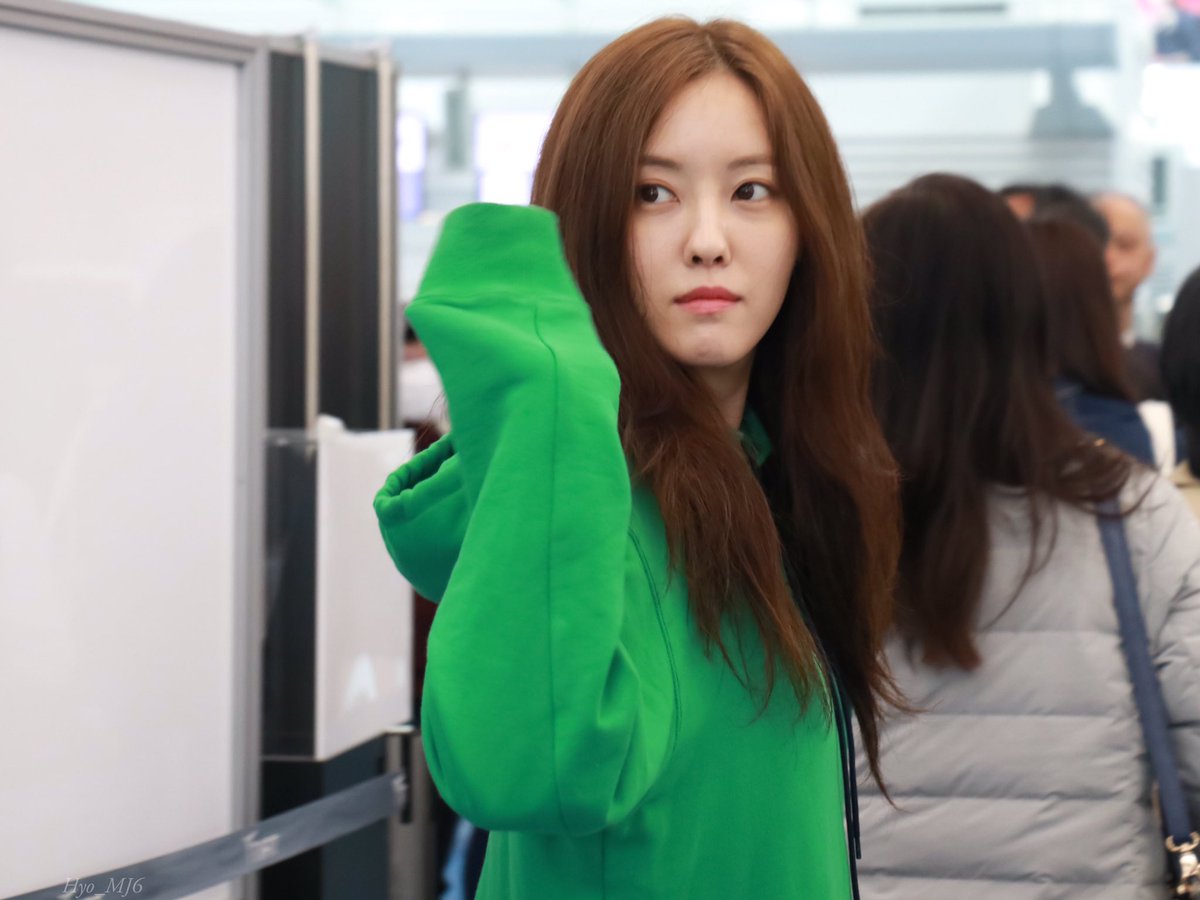 Hyo_MJ6's tweet image. 190420 Haneda airport #hyomin #효민 @b89530 hope to see you soon ❤️🍀