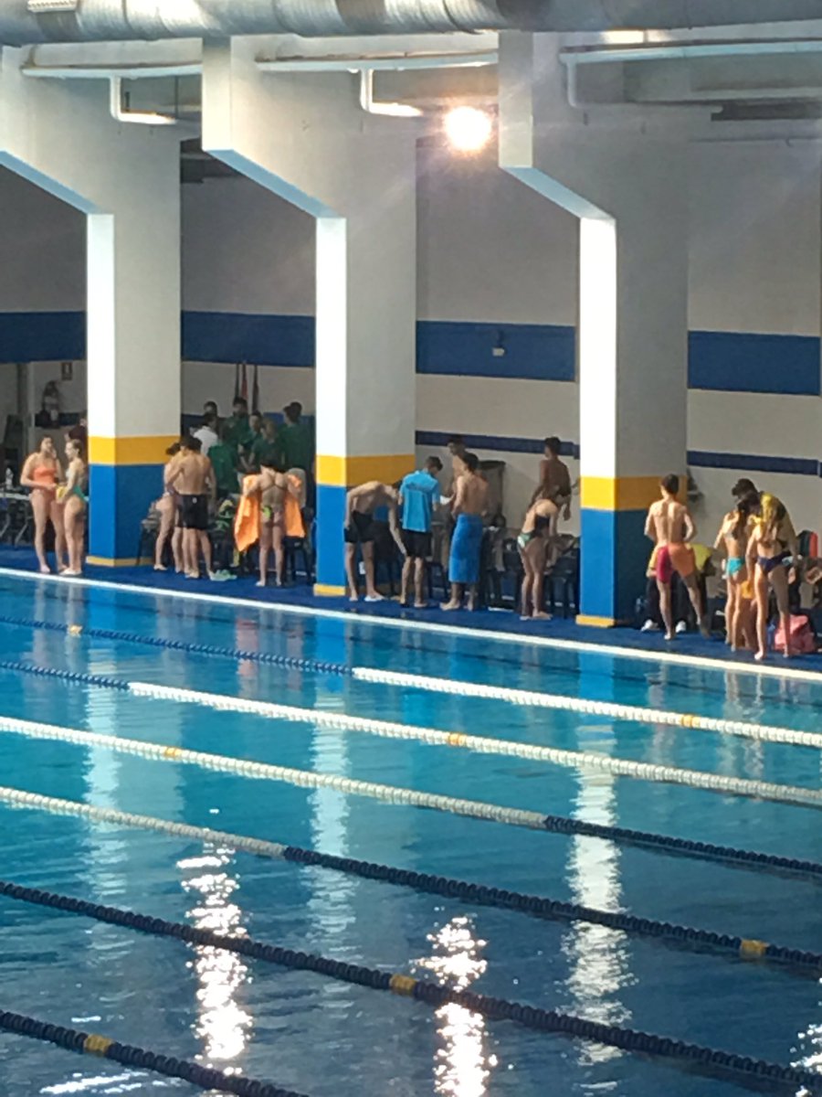 CDnatacionUS's tweet photo. Buenos días desde la piscina municipal David Meca de Fuengirola, Campeonato de Andalucia de larga distancia, ya están preparados los nuestros. #VamosUni https://t.co/gnnzESdWP6