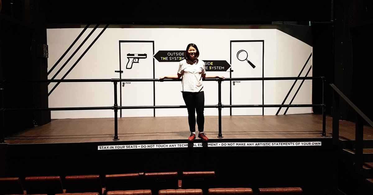 Thank you to everyone who supported #DismantleThisRoom <a href="/royalcourt/">Royal Court</a>. You've made a young designer's dream a reality.

Dir: @chamelibhatia / Writer: <a href="/ninasegal/">Nina Segal</a> / Prod: <a href="/IngridBanerjee/">Battle of Stalingrid</a> / Design: me! / Lighting: @vuppz / Sound: Duramaney Kamara/ PM: <a href="/ALaviniere/">Alysha Laviniere</a> / SM: <a href="/ShannonAisha_x/">Shannon Martin</a>