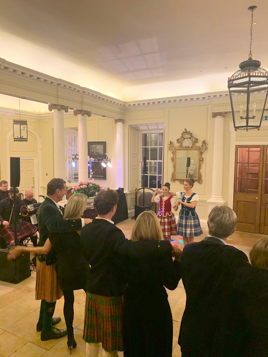 Another Saturday at the beautiful Kinross House for Kirstin & Sinead 💃🏼 
#dancers #highlanddance #ceilidh #gig #tradition #scotland #scottish #statelyhomes #kinrosshouse #lochleven #highlanddance #tartan #Bagpipes