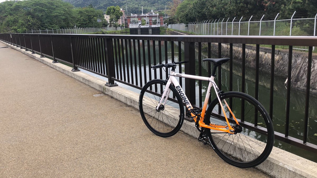 kentafukada1106's tweet image. 納車しました。
新しい相棒
#engine11 
#ENGINE11VORTEX 
#全速力