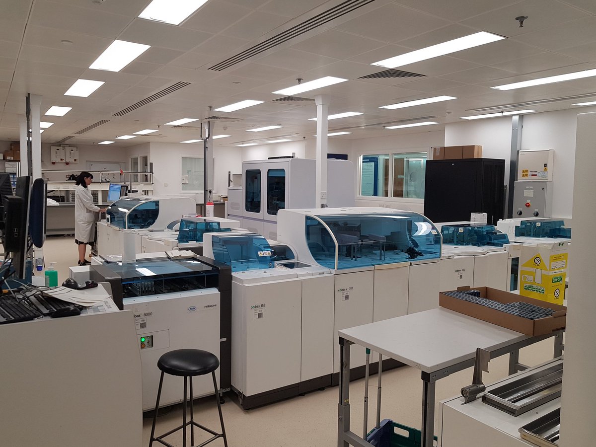 BartsBlood's tweet photo. Check out 👇 the latest pics for #phase2 of the #bigmove in #biochemistry @RoyalLondonHosp all while providing a service to our #patients 👩🏼‍🔬👨🏾‍🔬👩🏿‍🔬👨🏼‍🔬👩��‍🔬👨🏻‍🔬👨🏽‍🔬 @rezamirza74 @gresham20nicole @CSS_BH @NHSBartsHealth #biomedicalscientists #improvement #wecare https://t.co/nMmgbFH0QW