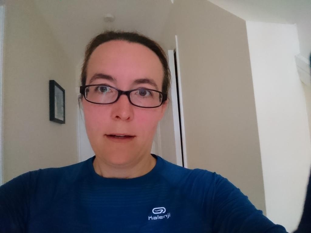 Itlap190916's tweet photo. Training run done for this morning, now to the important job of being a #londonmarathon2019 #SofaSupporter. Looking out for 3 wonderful people running for #TeamSuperSeraph and trying to forget its only 2 weeks till my first triathlon. Eek😮 https://t.co/68Q8eBb6wn