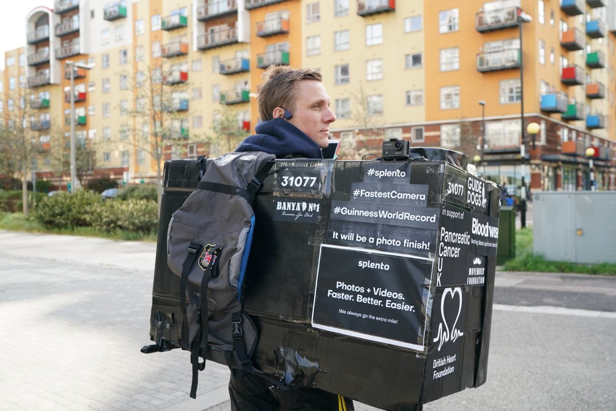 splento's tweet photo. Today is the day!
Today Roman Grigoriev, our CEO, will attempt to break the #GuinnessWorldRecord for running the fastest marathon dressed as a camera!
Please help us raise awareness and money for the wonderful charities that we support.
#FastestCamera #Splento #LondonMarathon2019 https://t.co/pVAAhtCNcN