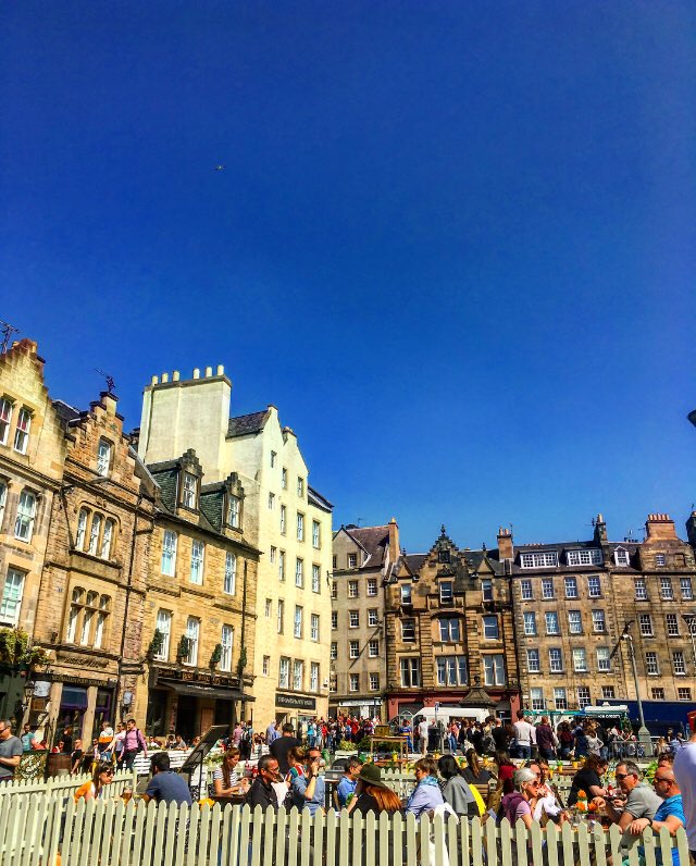 LucyIonaSmall's tweet image. More photos of Edinburgh looking  amazing at the moment 😍🌸☀️ @VisitScotland @edinspotlight @edinburgh #Visitscotland #Scotland  #Edinburgh