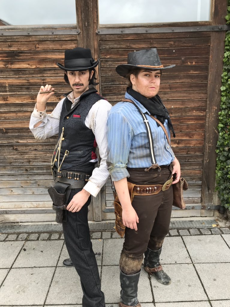 “Startnummer 4: @pasta_cosplay und @Abessinier als Arthur Morgan und Dutch Van...