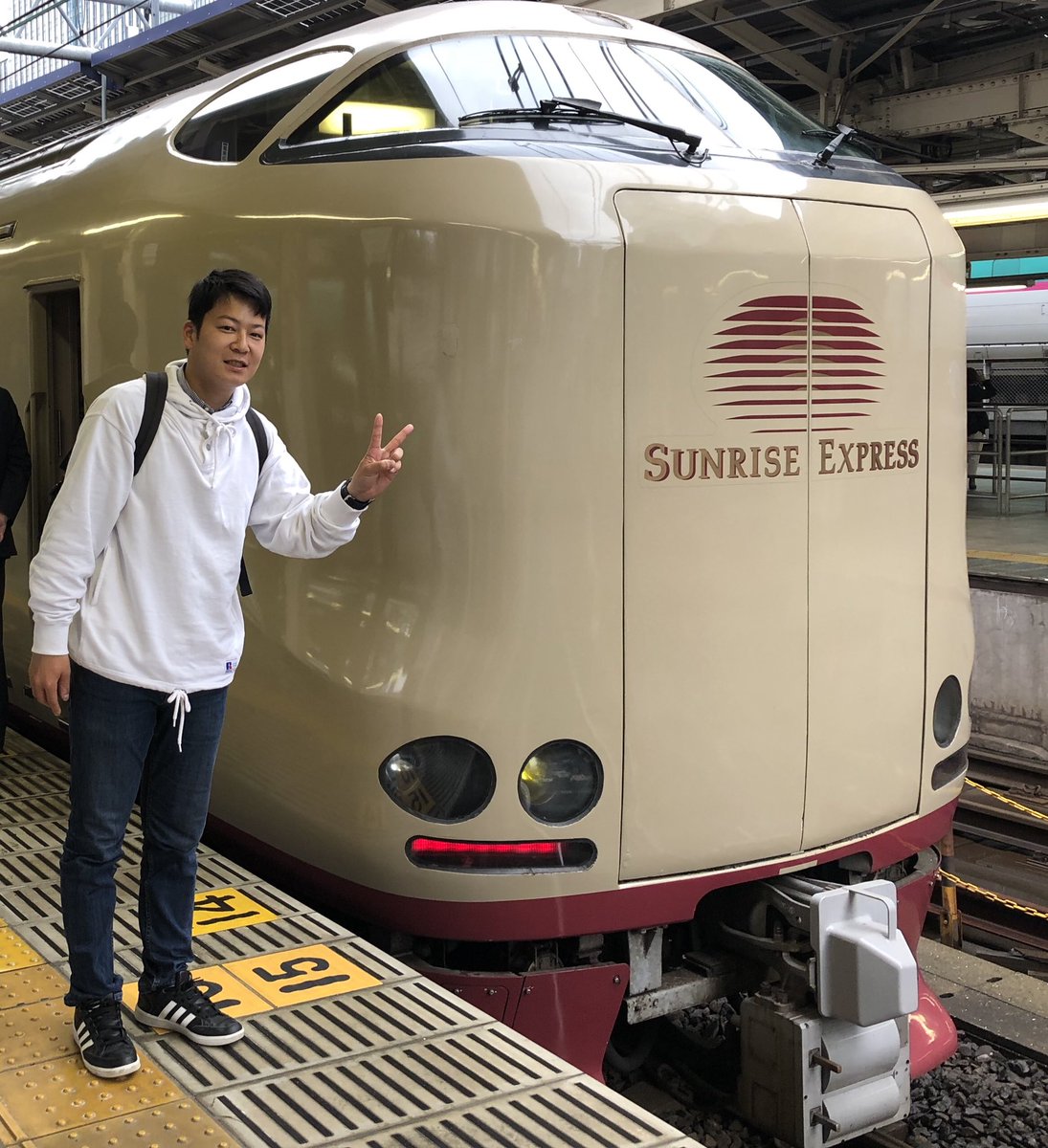 澤村優輝 広島テレビ 寝台列車で1泊 寝台列車で晩酌 寝台列車で東京に 平成の終わり これらの願いが寝台列車 に乗り込むだけで一気に叶いました 寝台列車ありがとう サンライズ瀬戸 サンライズ出雲 ノビノビ座席 夢の寝台列車 広島 澤村優輝 広島テレビ 寝台列車で1泊 寝台列車で晩酌 寝台列車で東京に 平成の終わり これらの願いが寝台列車 に乗り込むだけで一気に叶いました 寝台列車ありがとう サンライズ瀬戸 サンライズ出雲 ノビノビ座席 夢の寝台列車 広島