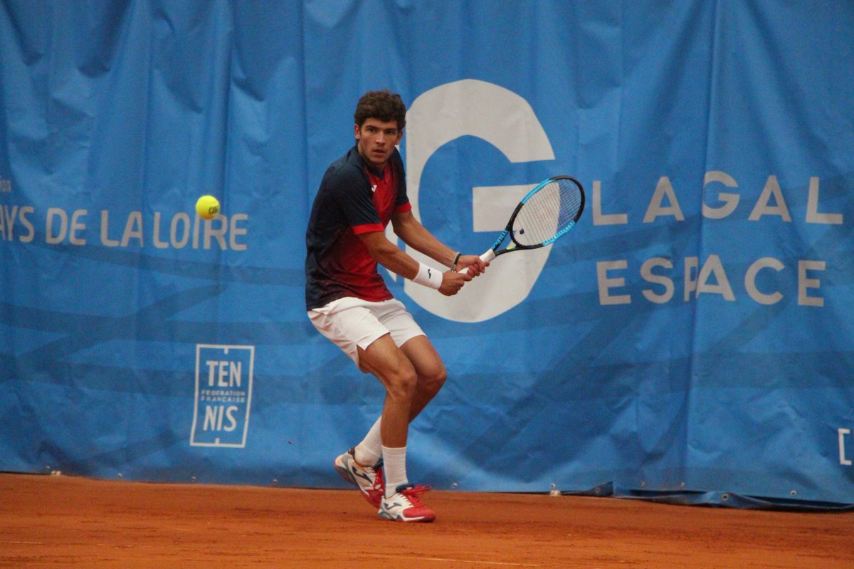 FutureAngers's tweet image. ⚡️ 🇪🇸 Nikolas Sanchez Izquierdo 🆚 Jeroen Vanneste 🇧🇪⚡️

Première manche pour l'Espagnol (6-3) !

#SportAngers 🎾