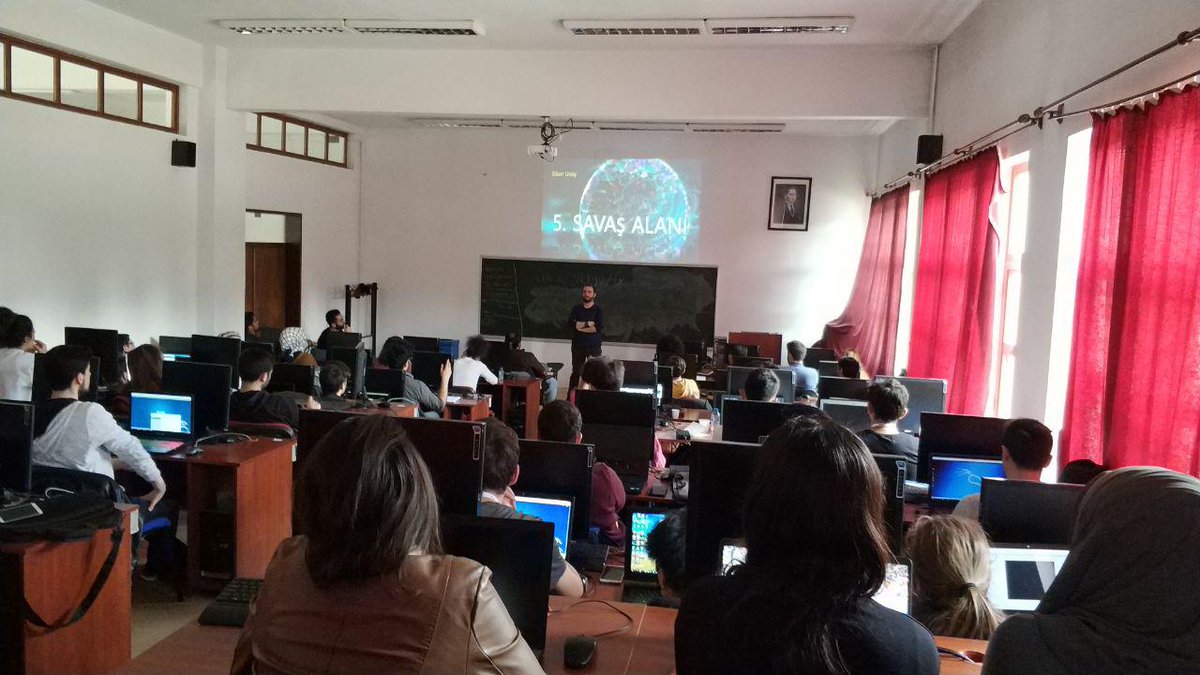 Ekibimizden <a href="/uygarkoroglu/">Uygar KÖROĞLU</a> ve <a href="/belleveben/">samet</a> ile gerçekleşecen DPU Cyber Camp, Kütahya Dumlupınar Üniversitesinde tamamlandı. Öğrencilerimize kariyerlerinde başarılar dileriz.  #DPU #YZT  <a href="/kdpusiber/">KDPÜ Siber</a>