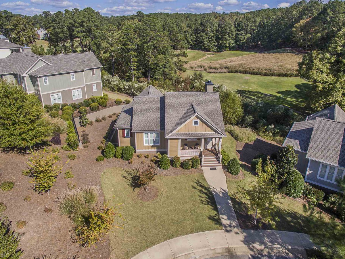 CynthiaStrother's tweet photo. Here's a listing you won't want to miss! #realestate #homesforsale  https://t.co/BB1bSLVGSF https://t.co/YpqdTEmKiY