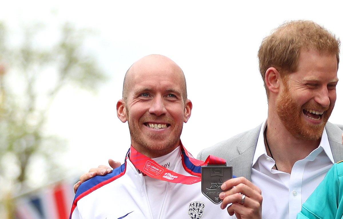 ParalympicsGB's tweet photo. 🇬🇧 Awesome performance from @derekrae_85 at the World Para Athletics Marathon Championship to take a stunning silver 🥈

All his @LondonMarathon reaction, and that of @davidweir2012 and Charlotte Ellis, here ➡️ https://t.co/8uZZgR7Zou https://t.co/9c7j9bqZvo