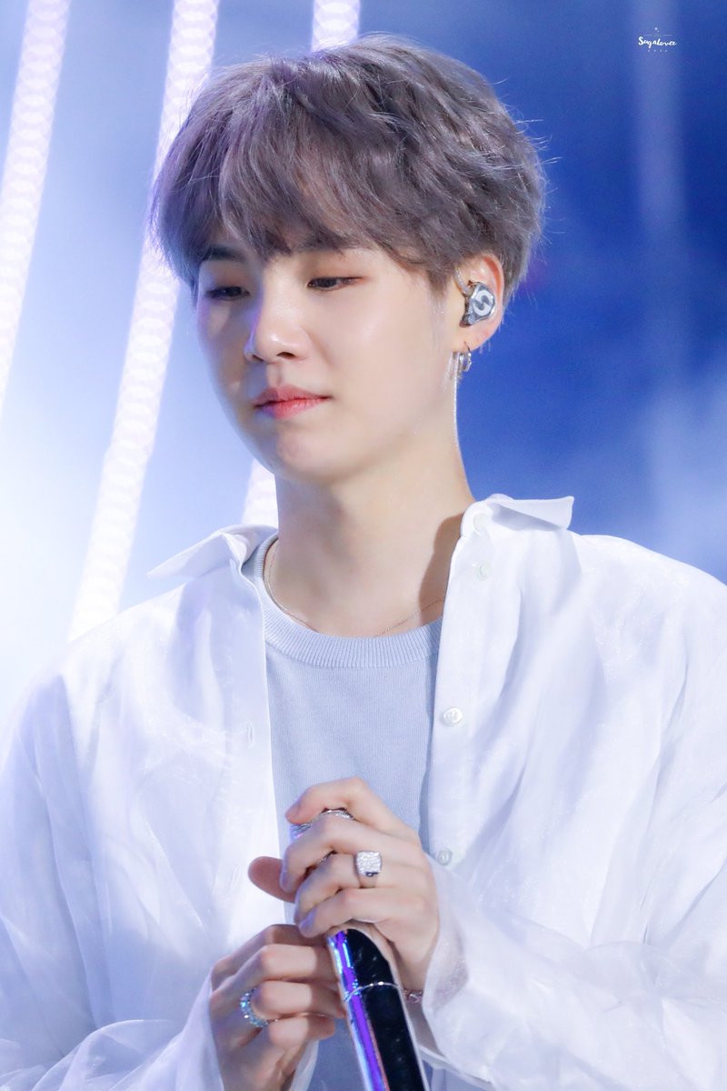 minspics's tweet photo. he's: breathtaking 🥵
#BBMAsTopSocial BTS @BTS_twt https://t.co/RBMZX7t7sI