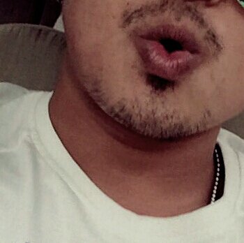 roni_mbo's tweet photo. @racawetan Dihisap lalu dicelupin https://t.co/qnu0ZOA4VI