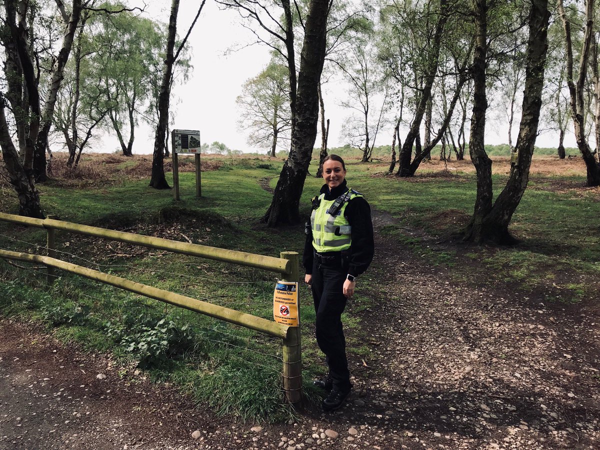 CannockPolice's tweet photo. As part of our ongoing commitment to tackling nuisance off-road bikes, officers from Shift 2 NPT have been out and about today patrolling hotspots and providing a visible and reassuring presence #operationmilvus #cannock #rugeley #police

🚫🌲🌲🏍💨🌲🌲🚫 https://t.co/iKLwUsBqg1