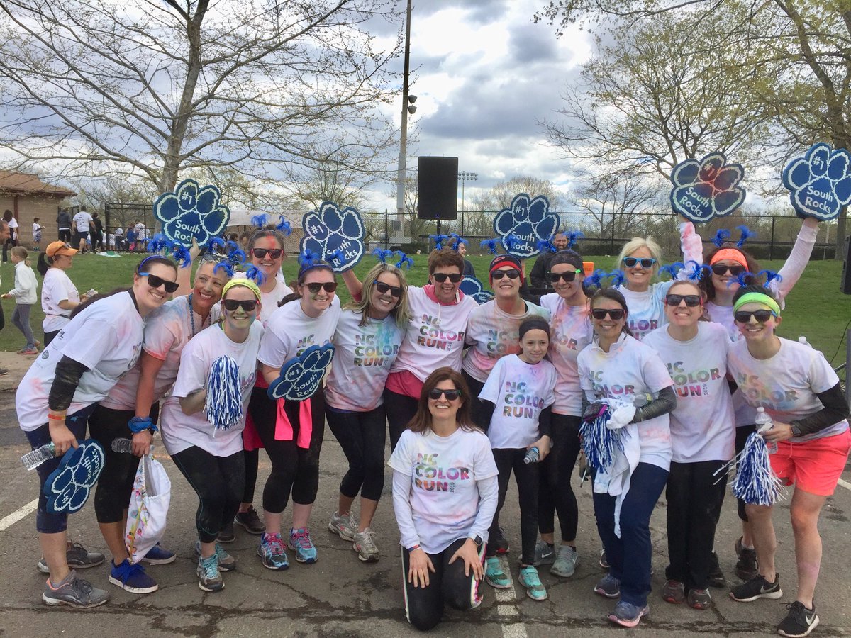 South_School's tweet photo. Thank you South School families and staff for supporting the Color Run and scholarship foundation. We had a blast! https://t.co/sMIvvRWGnt