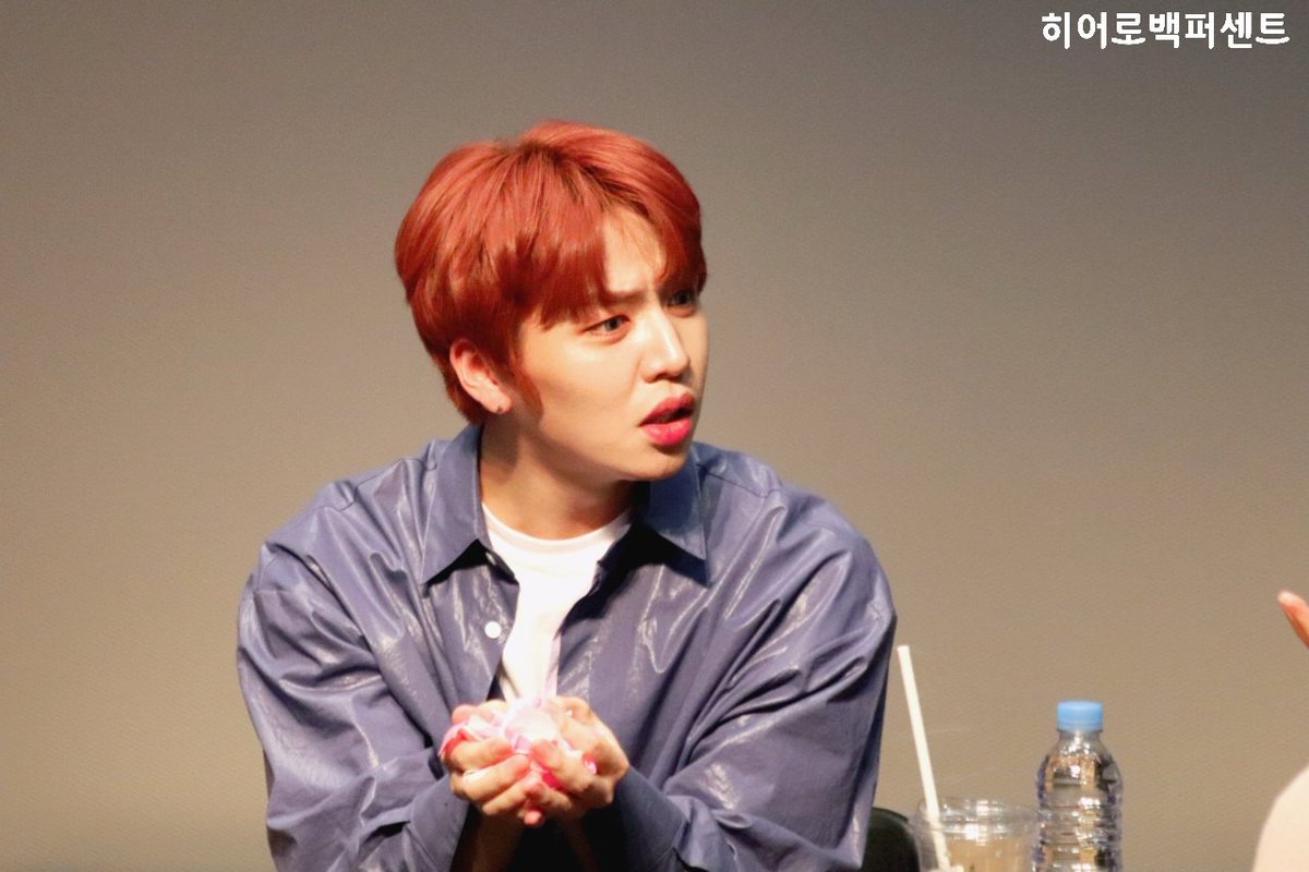 100per_hero's tweet photo. [19.03.29] 목동 팬싸  #찬용 (@100per_yongyong)  

이쁜 뽀쨔기😁😁

생일축하해🎉

태어나줘서 고마워🎁

#Still_Loving_You  #백퍼센트 #100percent #chanyong  #찬용태어나_따뜻하나_봄 https://t.co/xaO5Jf03MN