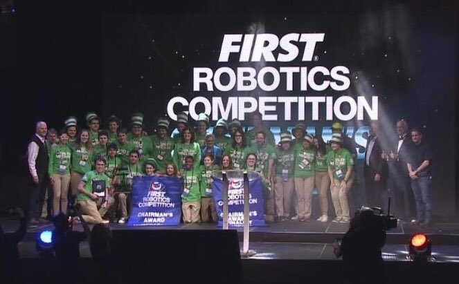YojiShimizu's tweet photo. Founded by a student in 2006, now in the FIRST Hall of Fame. Never underestimate the ability of young people to a make a difference. Congrats @FIRSTteam1816. @MNFIRSTRegional #OMGRobots https://t.co/R8qQTtGS9d