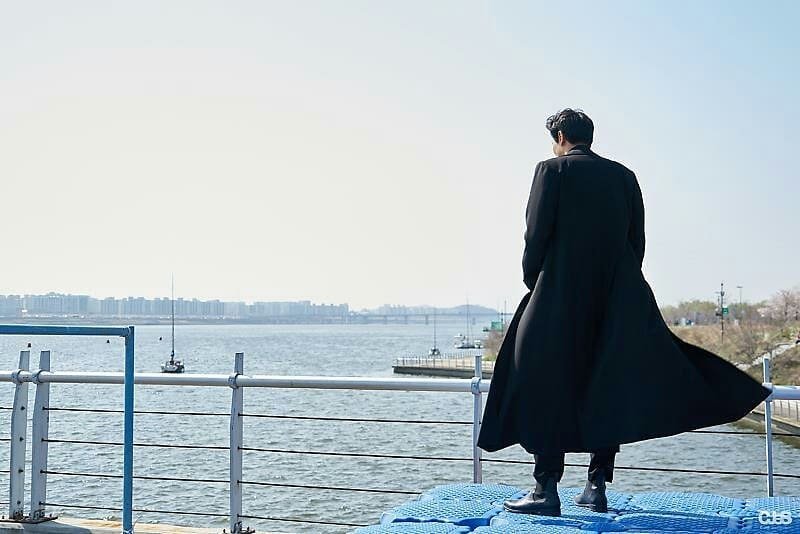 duciellekelly's tweet photo. These are my favorite fave pics of #KimNamGil in character #FatherMichael #KimHaeIl #TheFieryPriest *for now* 😜 https://t.co/D6mmFQsPG1