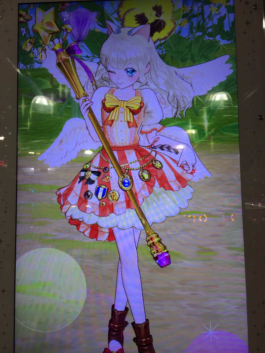 レイヴン 現在gw真っ只中 ということで今回は金色のアイテムを使用したmixコーデを再掲 もちものだけでも金色の アイテムが多いことが分かるはず ｰ ｰ オトカドール