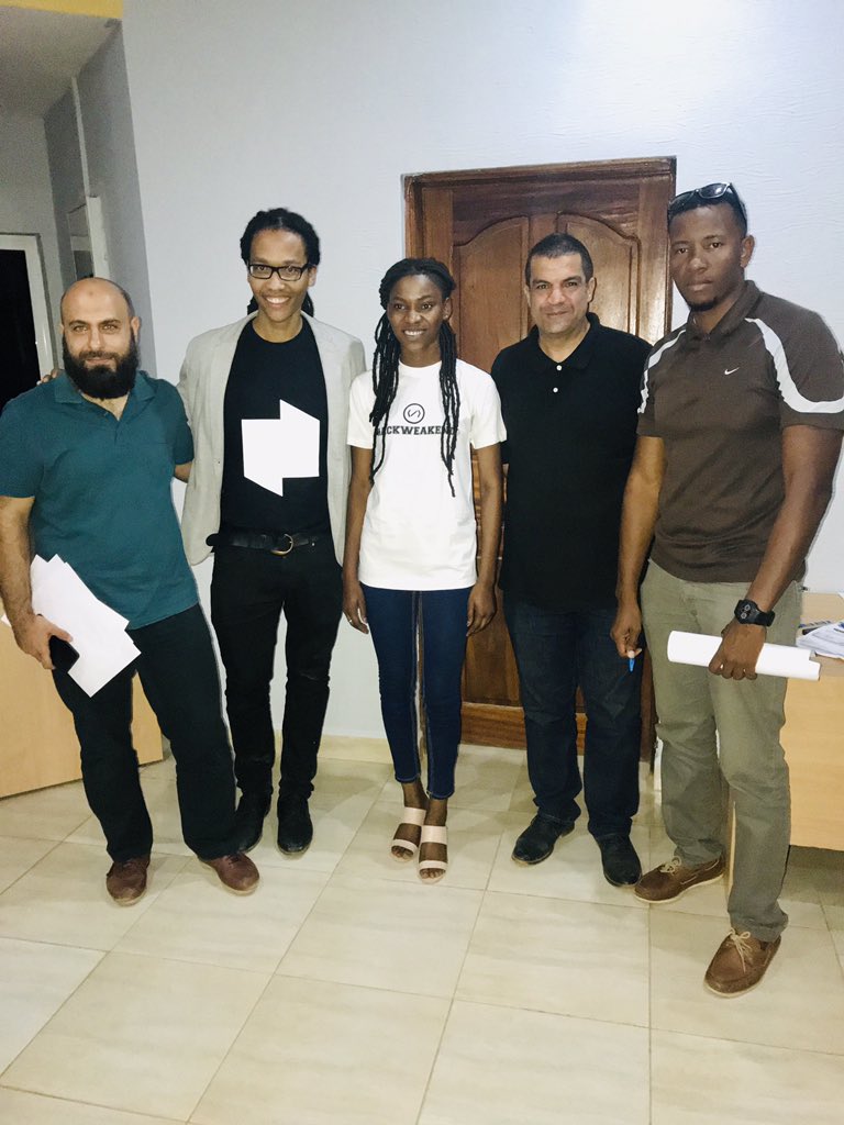 Emuloshi's tweet image. Been a long week but finally managed to pull out the hack weakends successfully @hackweakend 🙏🏻💯💯 thankful to the entire team for entrusting me the role of moderating this event from beginning to ending @Fabiyi_WaleTaza I’m grateful ✊🏿 @mkah90 you’re amazing. Congrats to champs