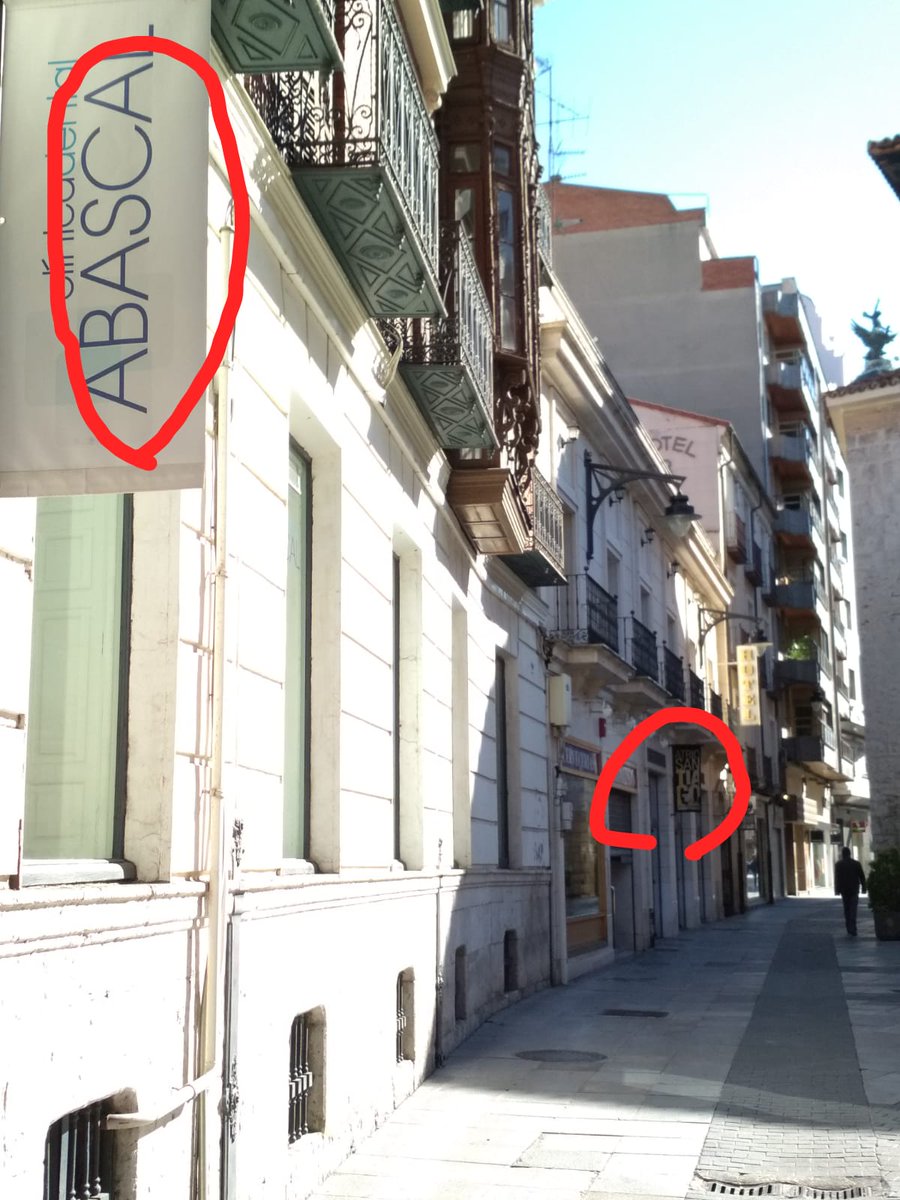 albertomangulo's tweet photo. #28A hoy en Valladolid he visto una señal muy chunga https://t.co/8cCIk5sRfM