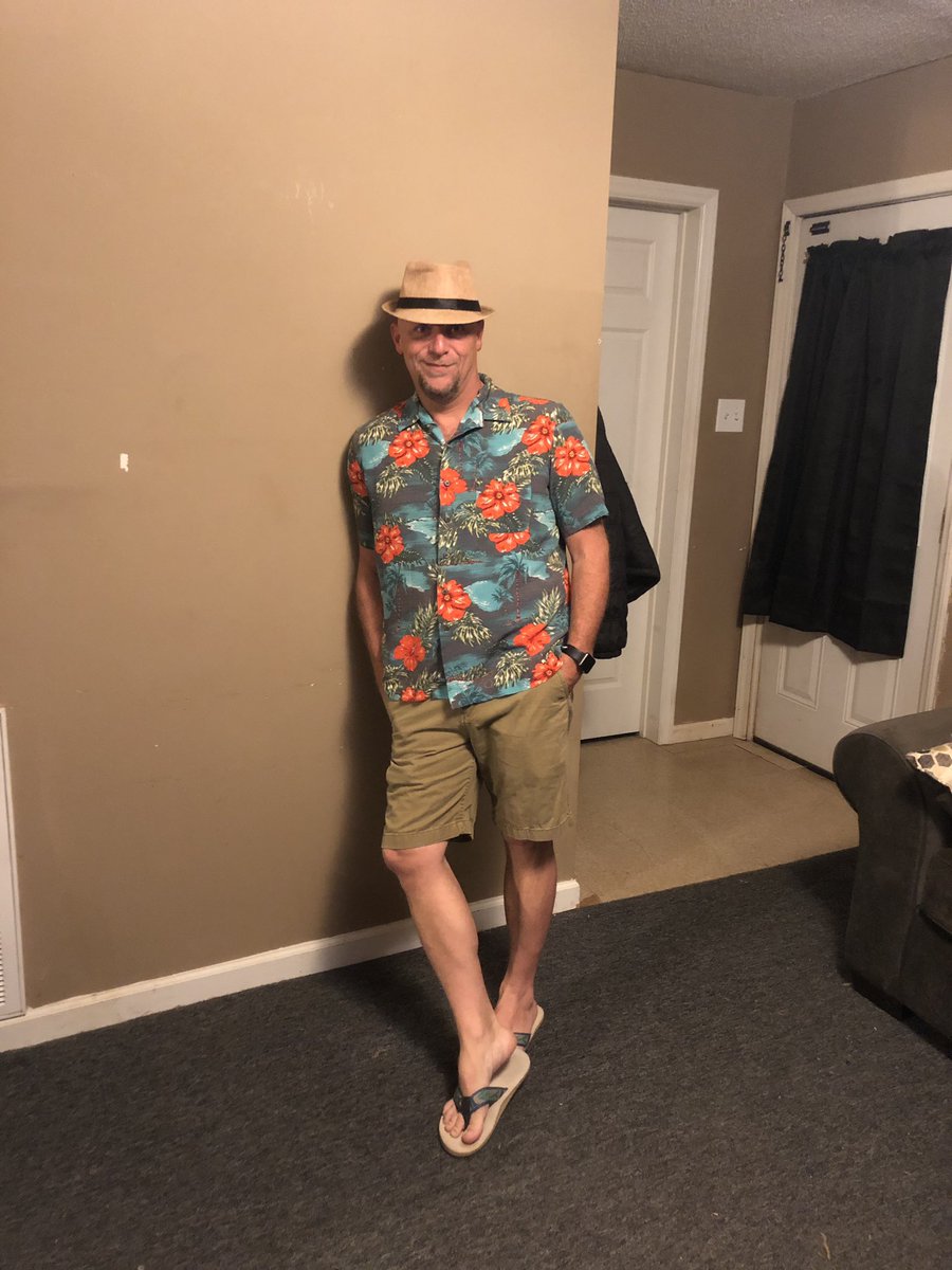 Here we GO!!! Summit bound #summit #diplomatresort #att #rockstar #superstoked <a href="/JJ119S/">Jacob Jones</a> <a href="/jillmill321/">Jillian Miller</a> <a href="/rydamusprime/">J.Carr</a> <a href="/Cellseller7777/">Tammy R. Collins</a> <a href="/Karingarrido2/">Karin Garrido</a> <a href="/IHXRoads/">IHXRoads</a> @EastRegionIHX