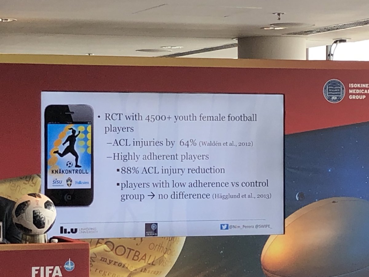 AndreaBMosler's tweet image. @Nim_Perera presenting new data on prevention RCT in floorball. We have a great risk reduction program, but how do we get the players to do it well 🤷🏼‍♀️??? #FFMED #Implementationchallenges