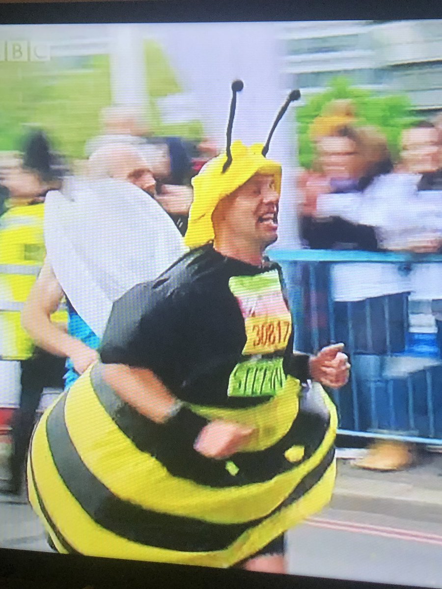 JosephHird's tweet photo. #LondonMarathon19 #MP4003 https://t.co/mb8eMsQmxP