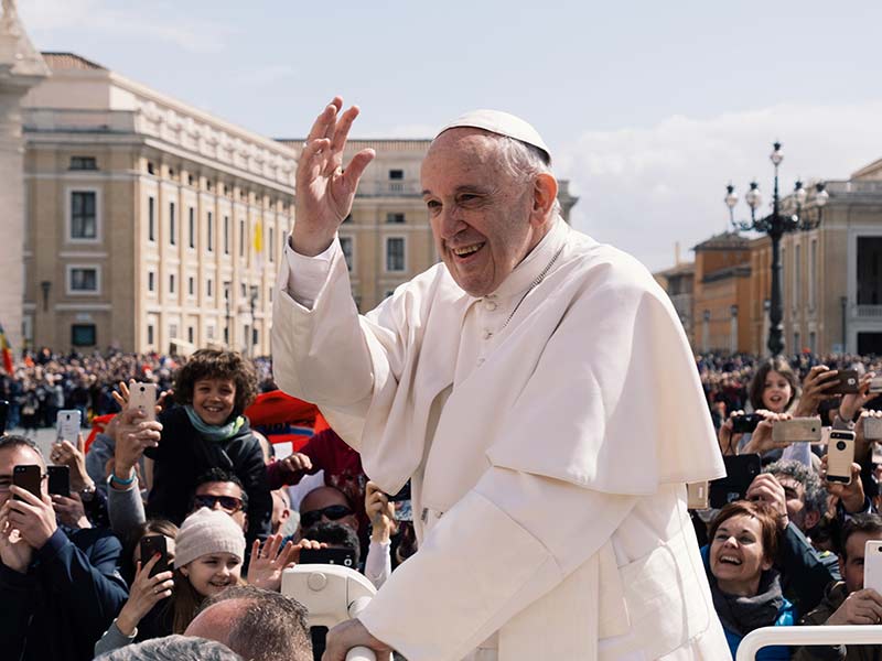 TourLeaf1's tweet photo. ♥ PAPAL AUDIENCE EXPERIENCE TICKETS WITH EXPERT GUIDE ♥

👉 For More Exclusive Tour Visit our Website

https://t.co/lPj4nKU3MD
#Vatican  #PAPALAUDIENCE #PAPAL #POPE #Popeprancis #sistinechapel #SistineChapel #Fast Track ticket #tourleaf #basilicatour #tourleaf  #pope https://t.co/v7P85ZO6hA