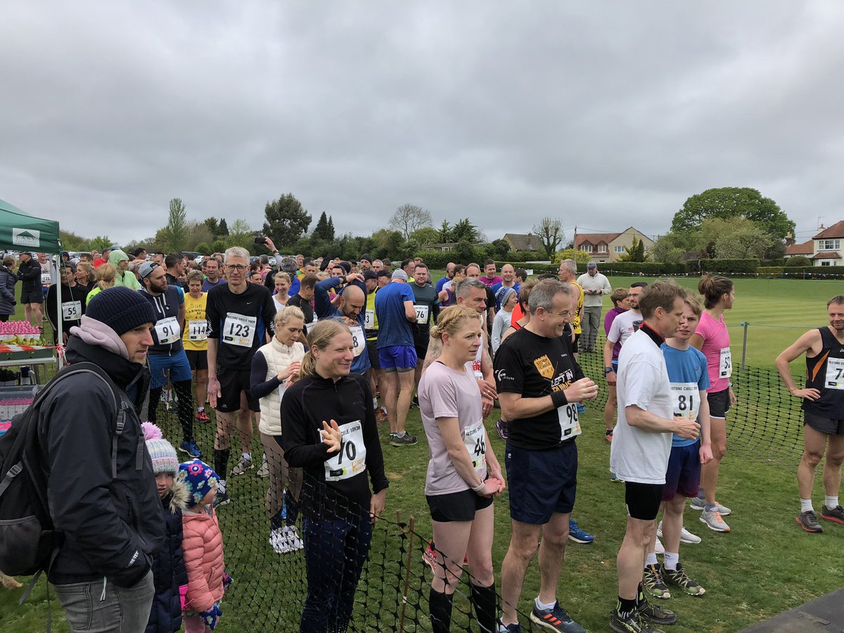 IbstoneSchool's tweet photo. A HUGE thank you to the @IbstoneCircle team for making this years event such a success! A massive thank you to all the marshals and volunteers who make it happen! #Thankyou #youmakeadifference https://t.co/n3WTZUGs1A