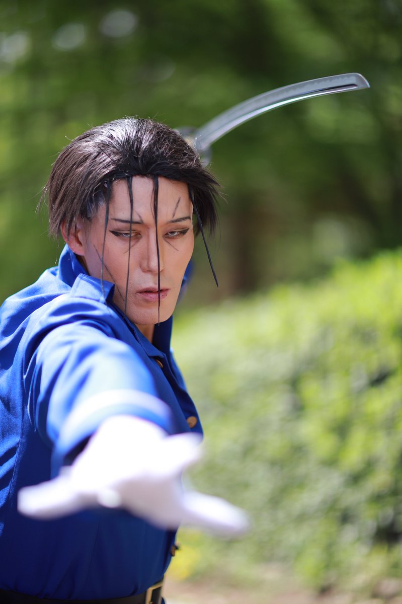 葵 神威 Cosplay Photo るろうに剣心 斎藤一 確かめるにはこれしかないな 正真正銘の牙突 手加減なしだ Photo Zowieさん 今迄やって来た斎藤一コスで今日が一番最高の瞬間でした ガタケット163 るろうに剣心 斎藤一 T Co